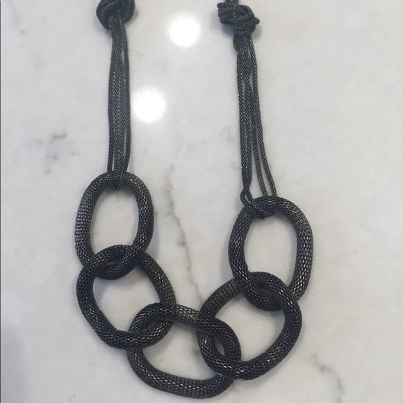 Black mesh necklace - Picture 1 of 3